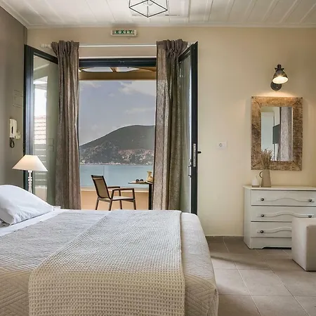 Martini Waterfront * Fiskardo